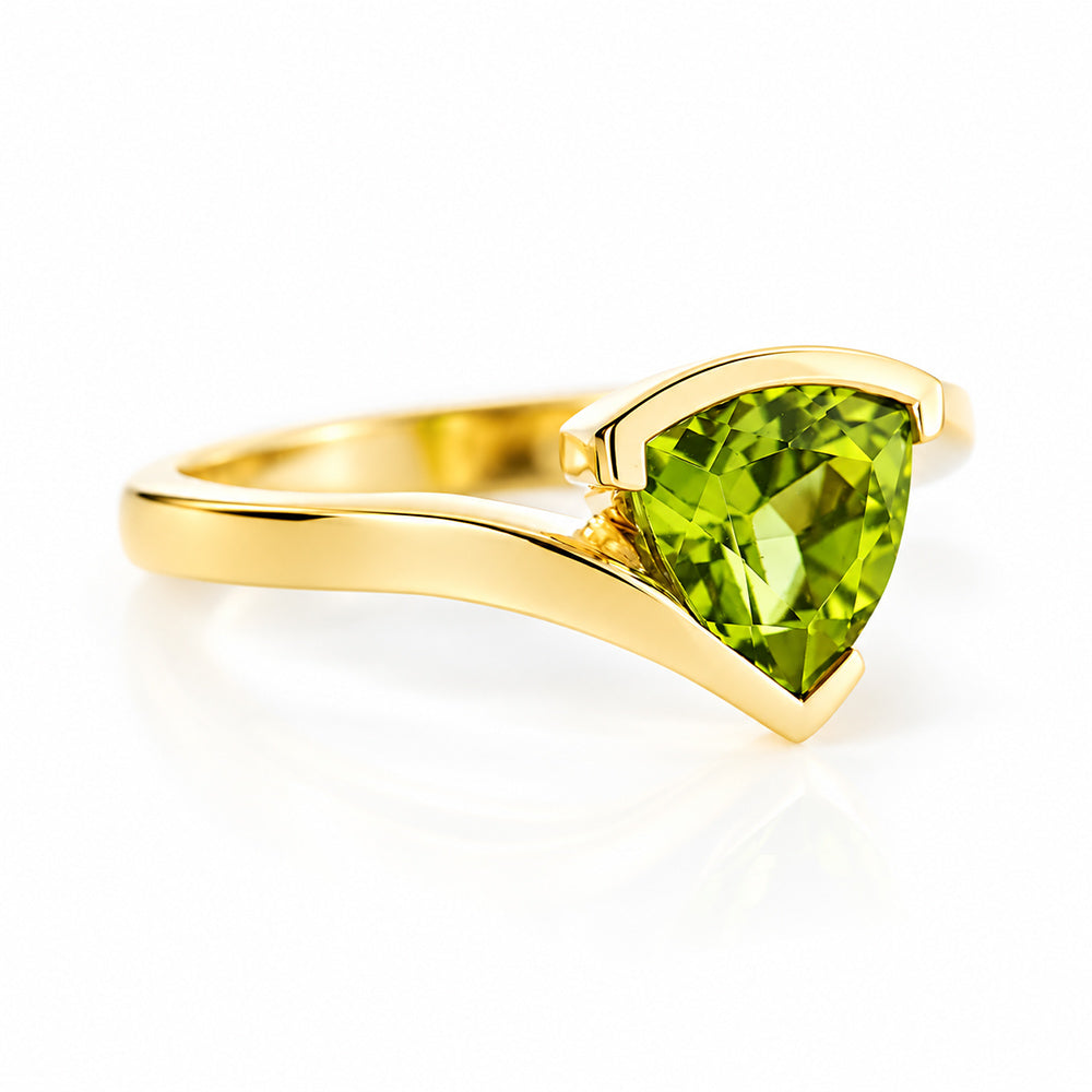 Cali, a Trillion Cut Peridot Ring - Victoria's Jewellery