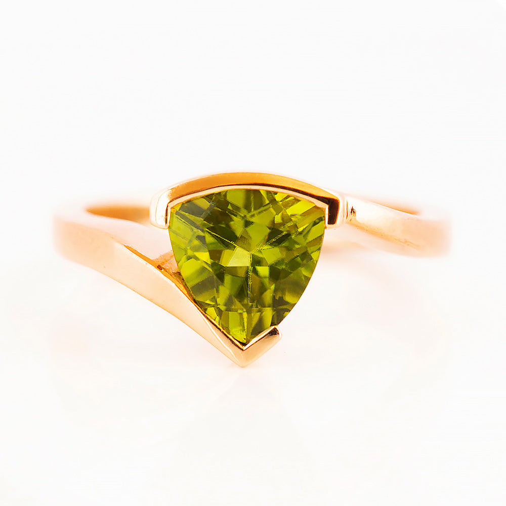 Trillion cut Peridot Ring in Rose Gold - Victoria's Jewellery