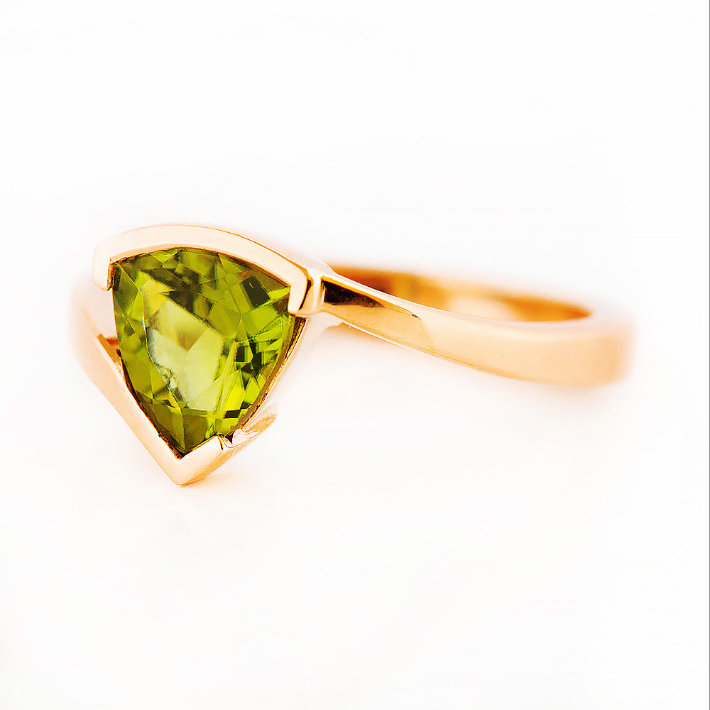 Trillion cut Peridot Ring in Rose Gold - Victoria's Jewellery