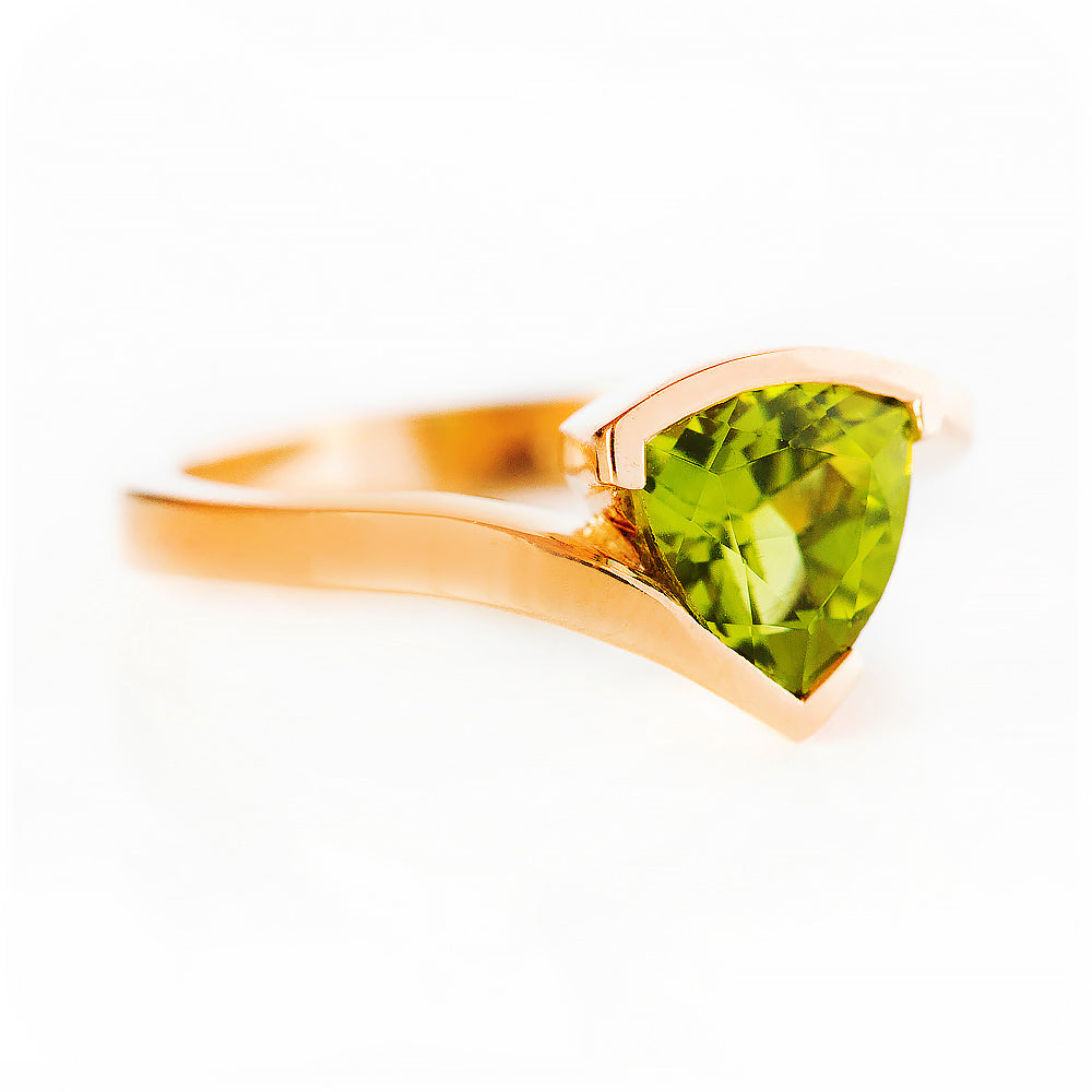 Trillion cut Peridot Ring in Rose Gold - Victoria's Jewellery
