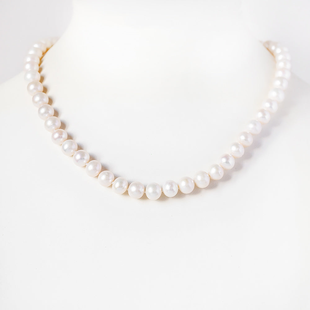 7.5-8mm White Fresh Water Pearl Necklace
