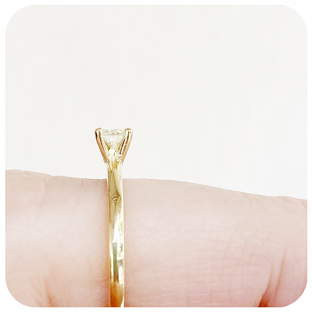 Brilliant cut Lab Grown Diamond Solitaire Engagement Ring - Victoria's Jewellery