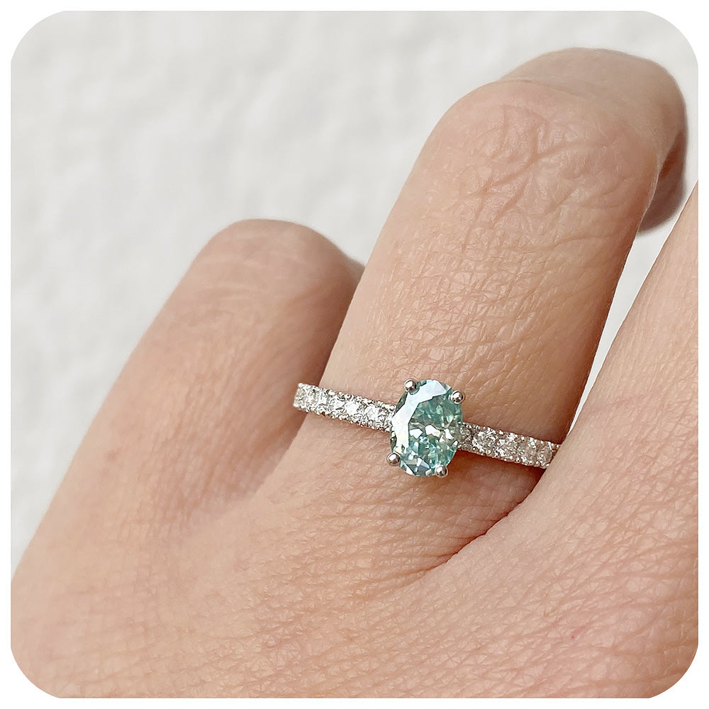 Mint moissanite clearance