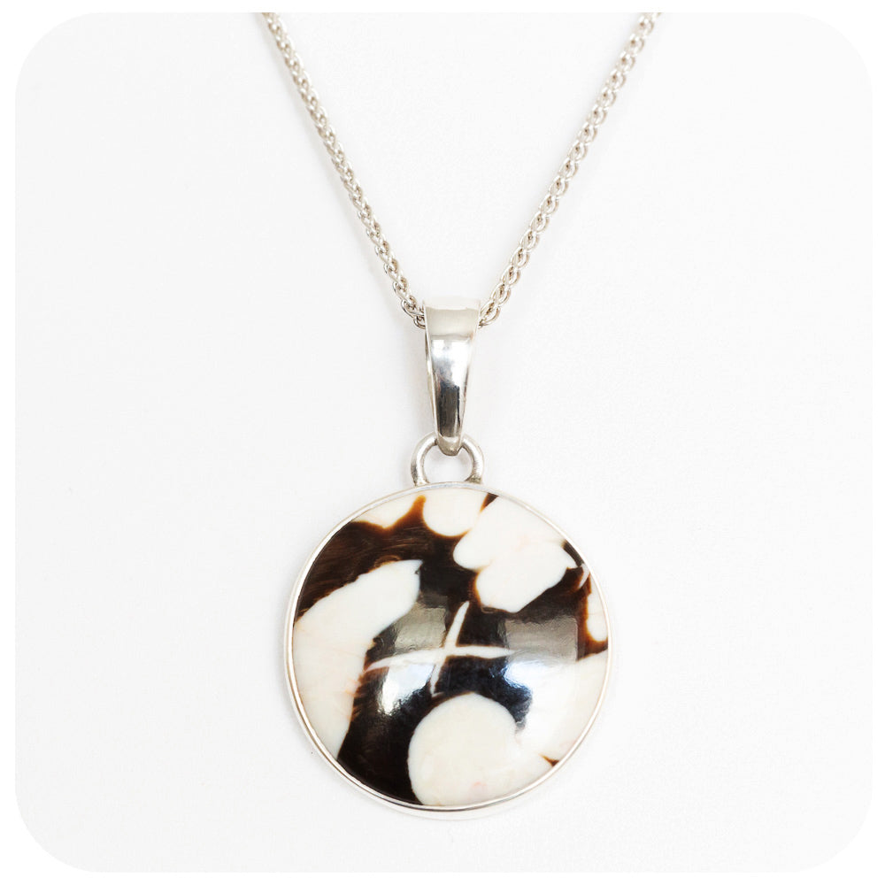 Round cut Peanut Wood pendant in sterling silver - Victoria's Jewellery