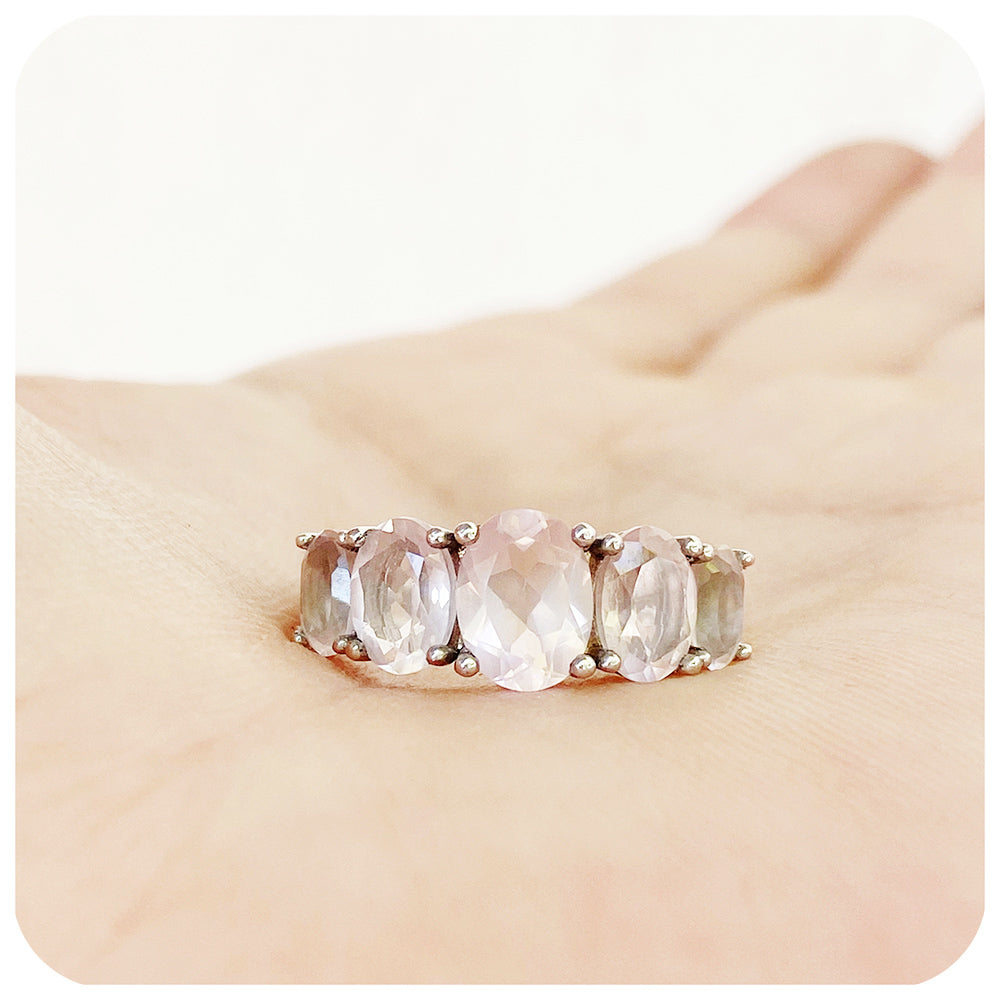 Oval cut Graduated Pink Rose Quartz Anniversary or Birthday Ring - Victoria's Jewellery