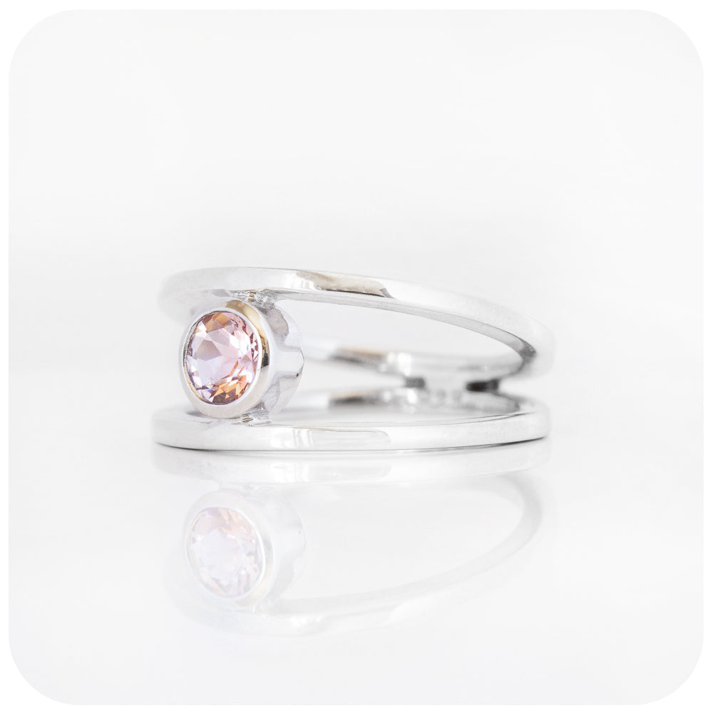 Round cut Pink Morganite Split Band Ring in Sterling Silver