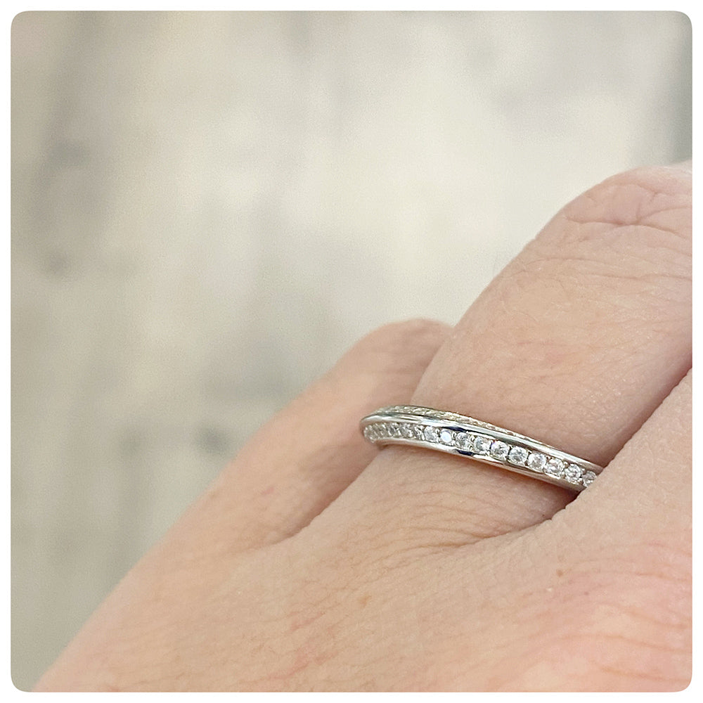 Cubic Zirconia Twisted Band Ring in Sterling Silver