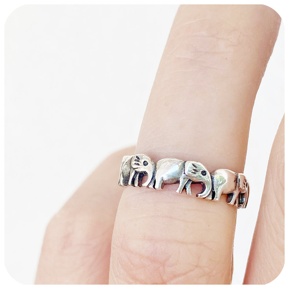 Family of Elephants, Full Eternity Stackable Ring