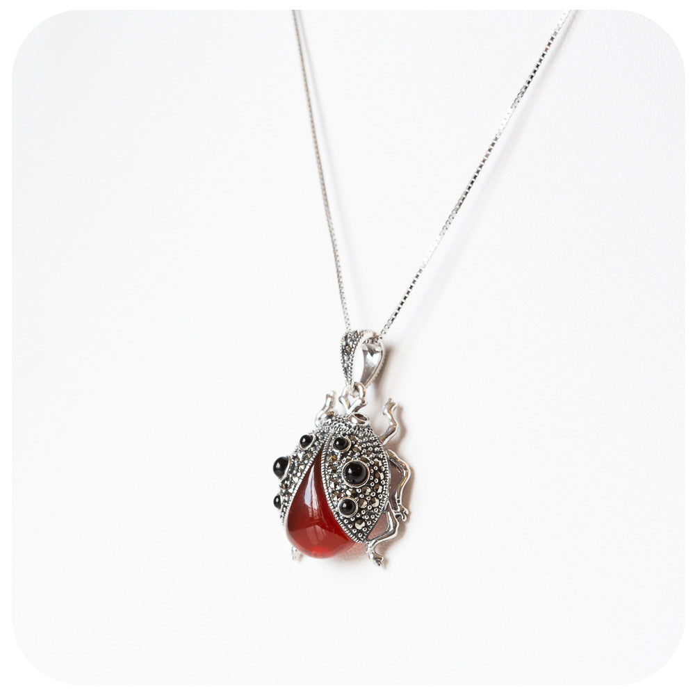 The Ladybird, Agate and Garnet Pendant and Chain in Sterling Silver