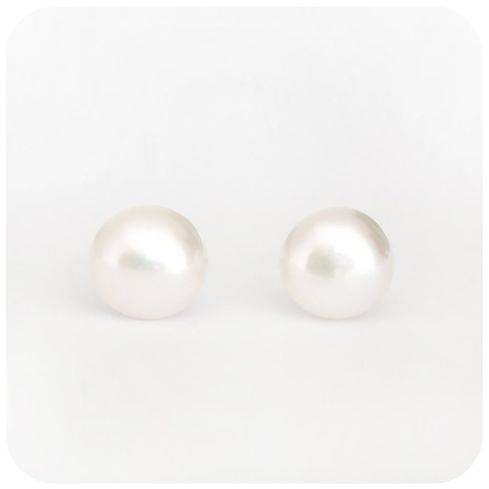 7mm White Fresh Water Pearl Stud Earrings in Sterling Silver