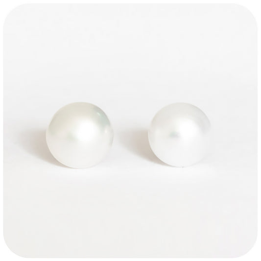 5mm White Fresh Water Pearl Stud Earrings in Sterling Silver