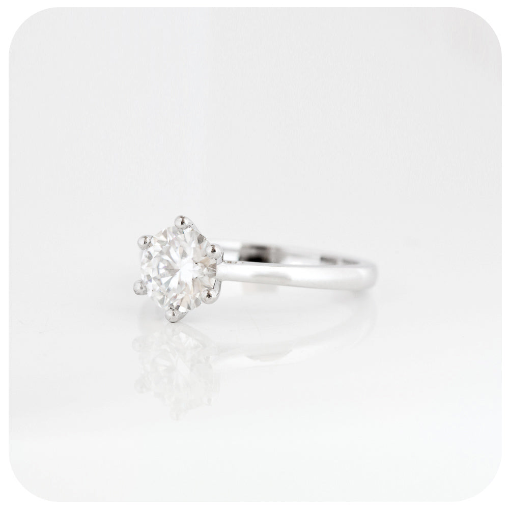 The 6 Claw Brilliant cut Moissanite Ring - 1ct