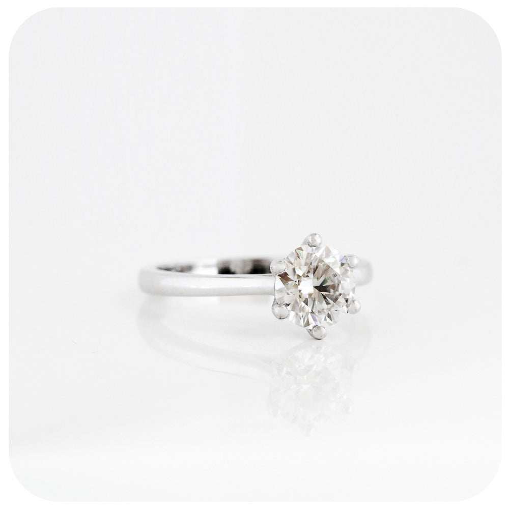The 6 Claw Brilliant cut Moissanite Ring - 1ct
