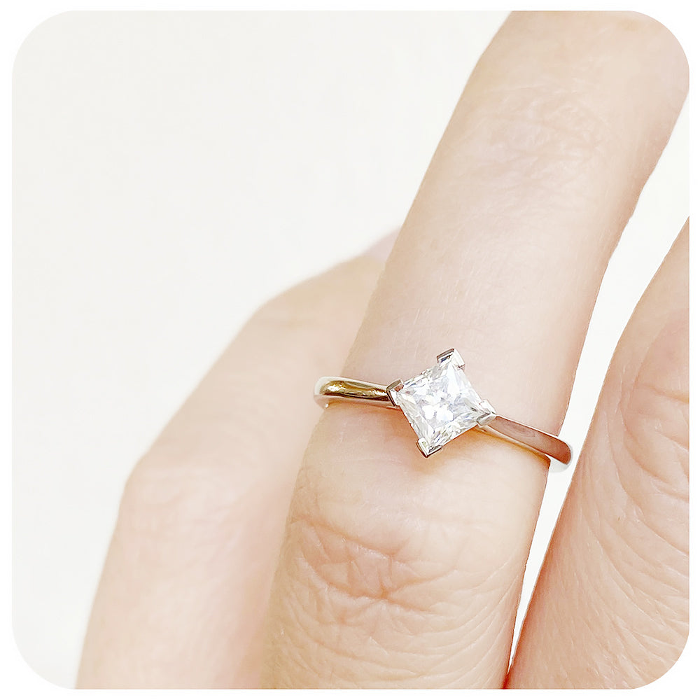 princess cut moissanite solitaire engagement ring