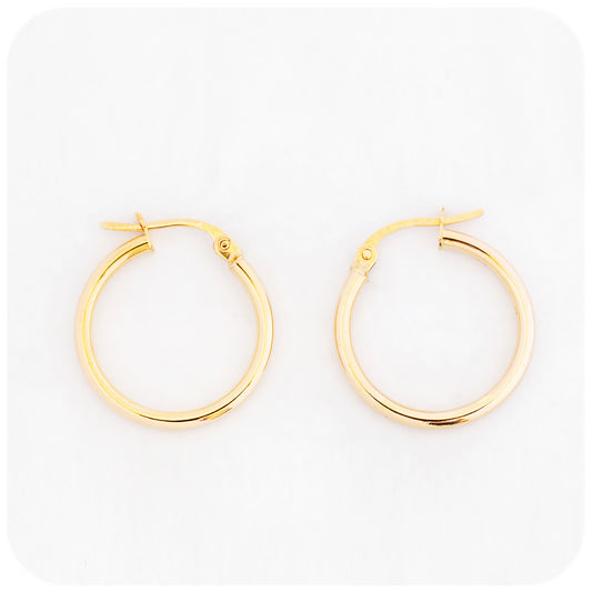 The Everyday, 9k Yellow Gold Hoop Earring